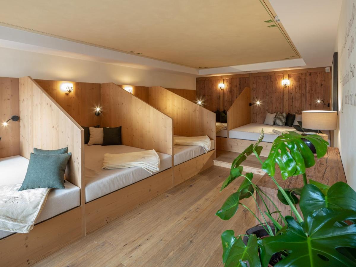 Hotel Falken Falzes Esterno foto