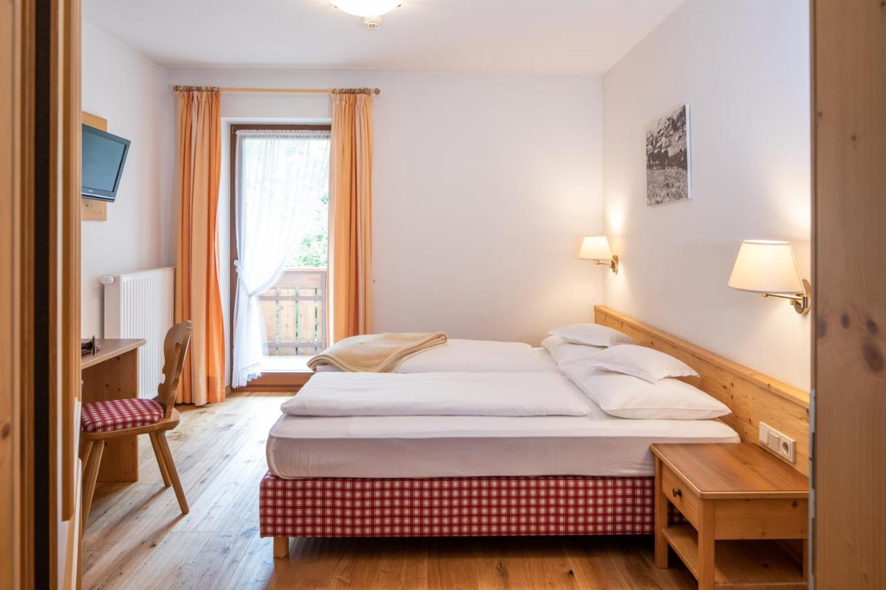 Hotel Falken Falzes Esterno foto