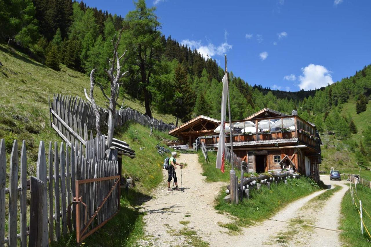 Hotel Falken Falzes Esterno foto