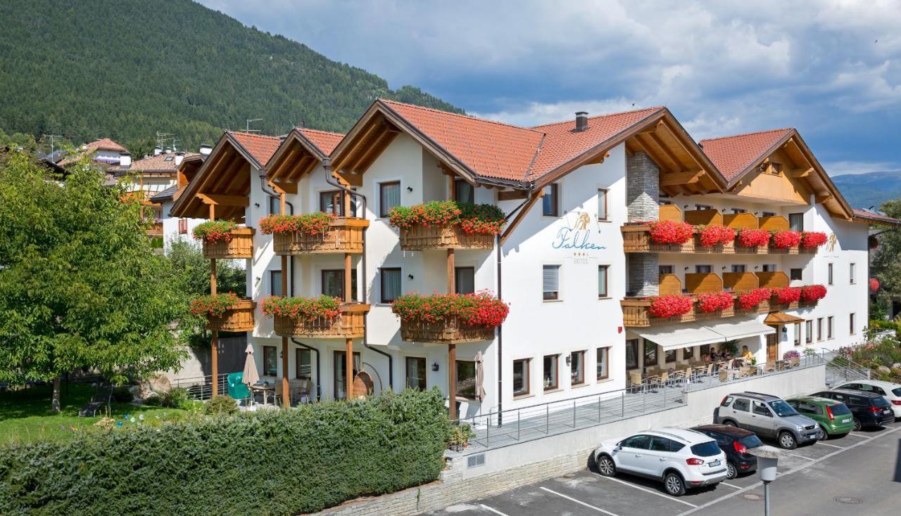 Hotel Falken Falzes Esterno foto