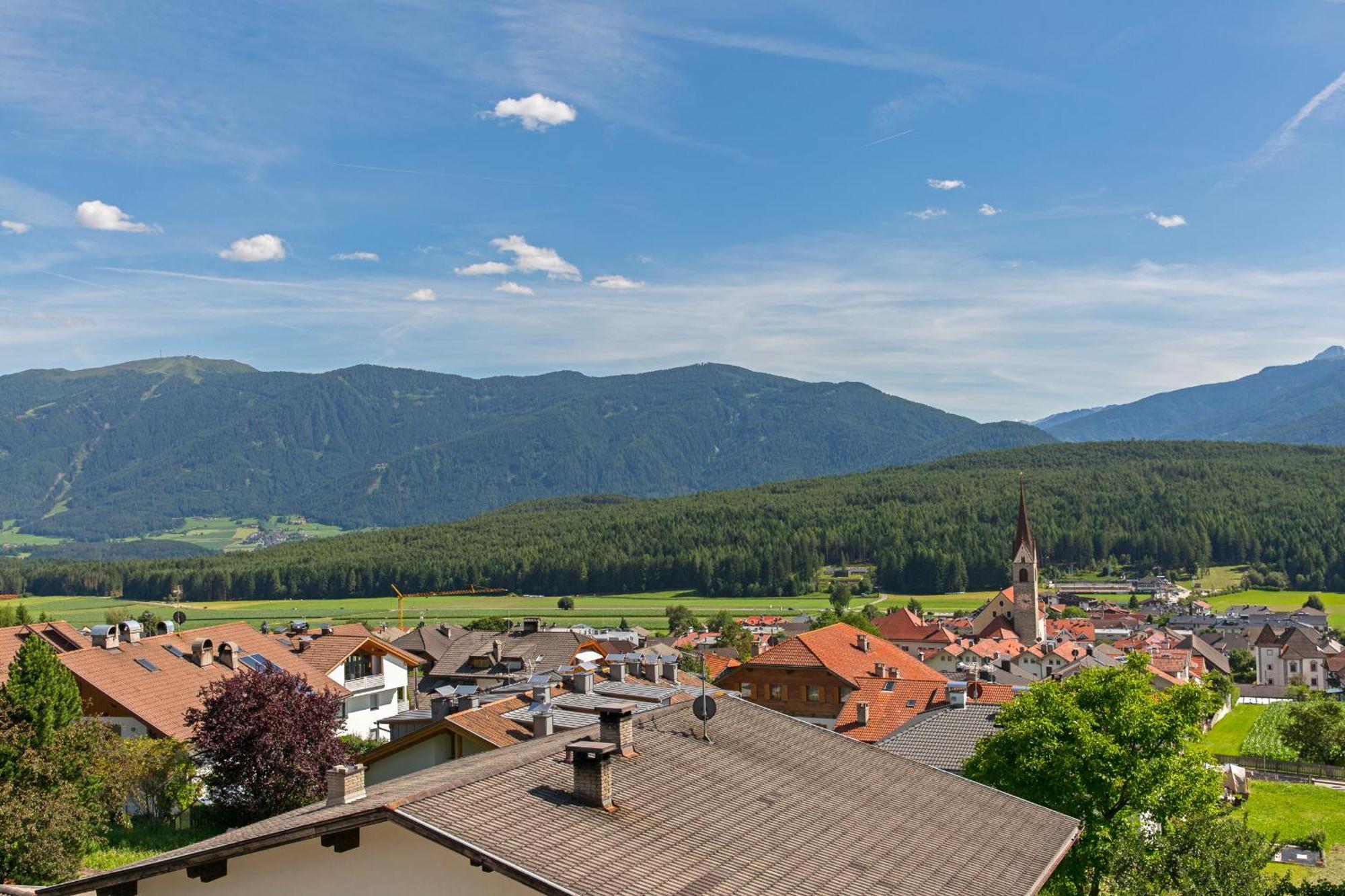 Hotel Falken Falzes Esterno foto