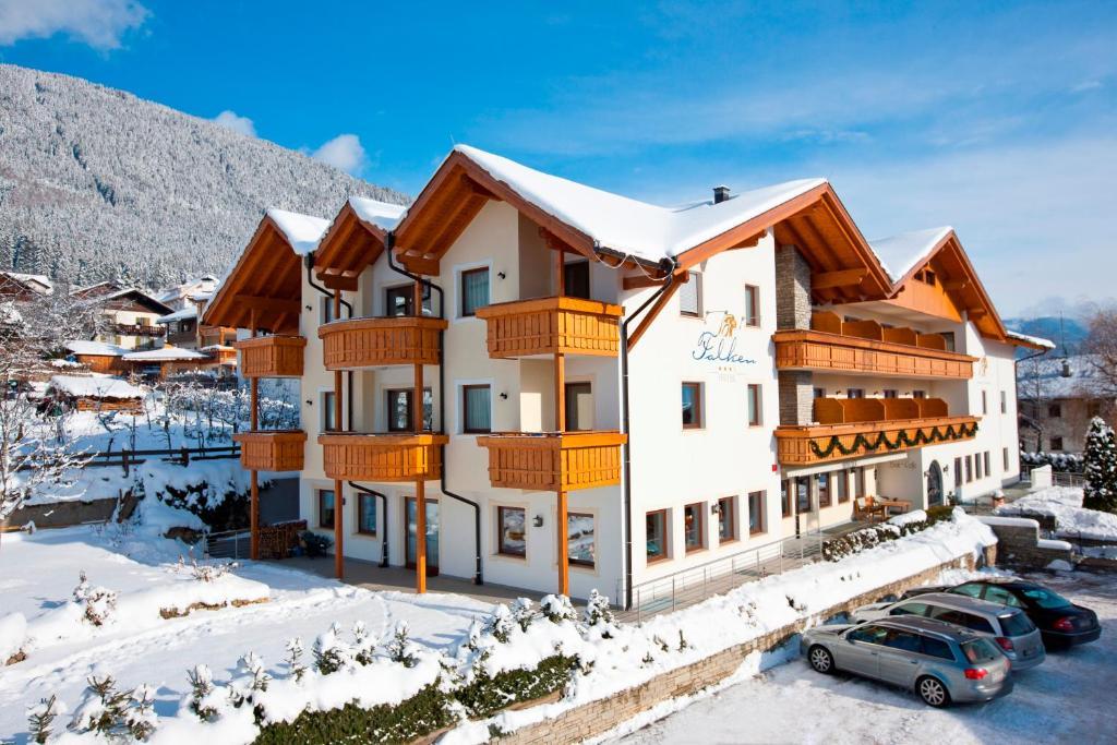Hotel Falken Falzes Esterno foto