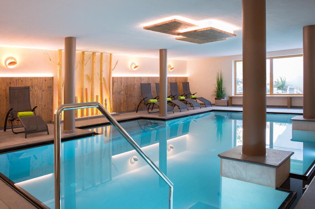 Hotel Falken Falzes Esterno foto